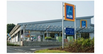 Discounters off to a strong start in race for Christmas Aldi store image