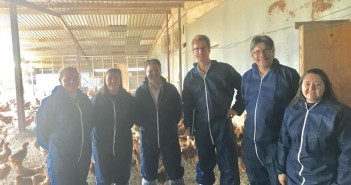 NFU lobbies Defra on organic poultry farm organic farm 2
