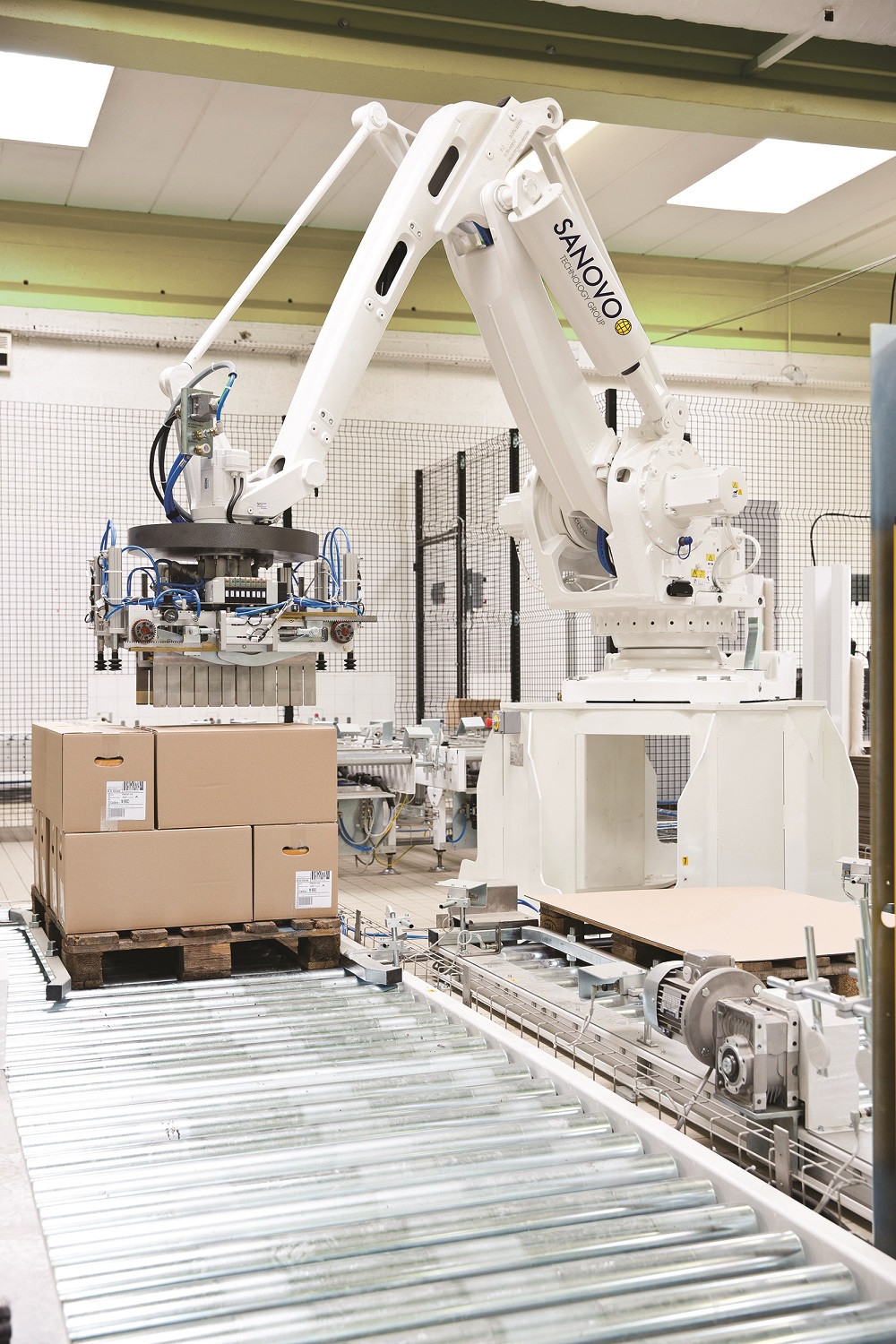 egg palletising robot