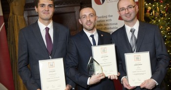 Cobb Europe relief team leader wins trainee award Trainee award presentations