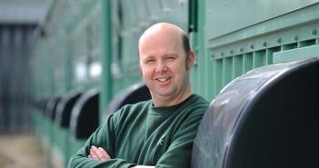 New free event in January to optimise production in the pig and poultry sectors Jos_Houdijk_outside_the_Poultry_Science_Research_Centre_News
