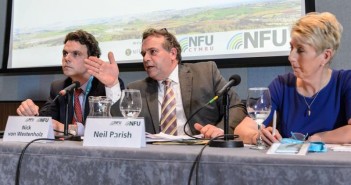MPs urge Government to simplify red tape for meat exporters in highly critical report neil parish