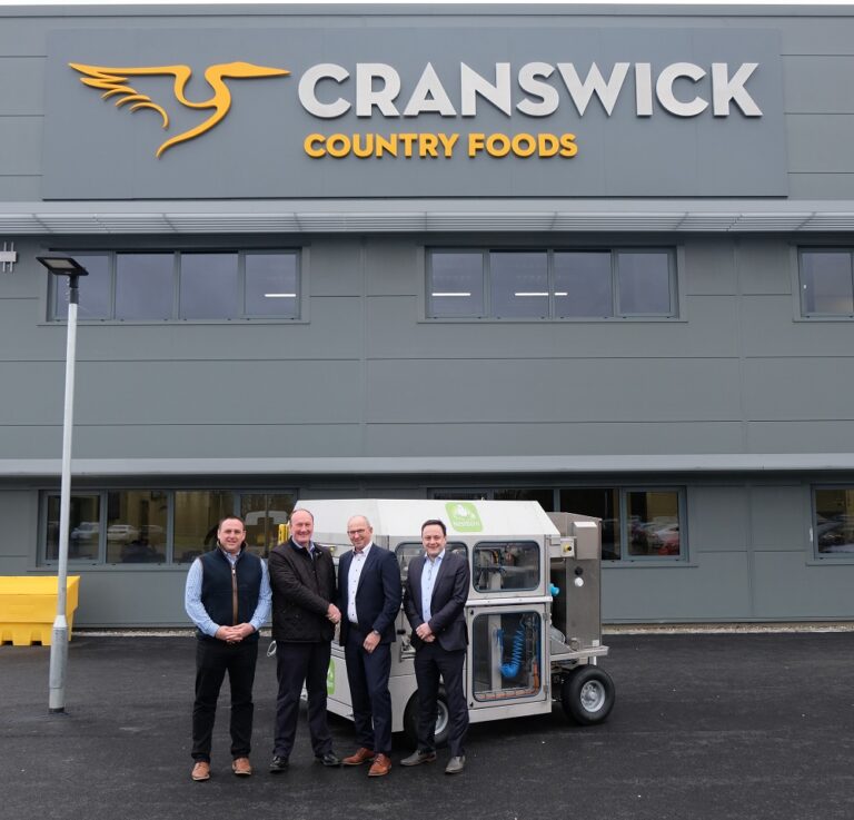 Crown Chicken adopts on farm hatching across its whole business